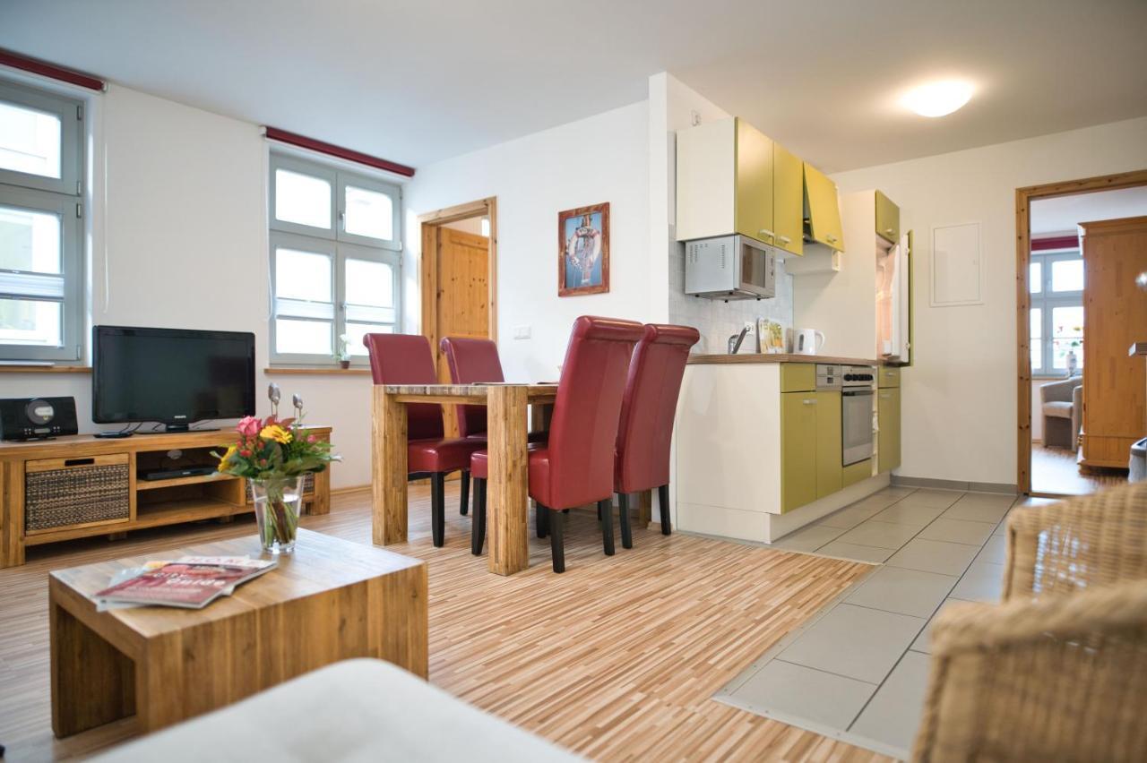 Zum Goldenen Anker Aparthotel Щралзунд Екстериор снимка