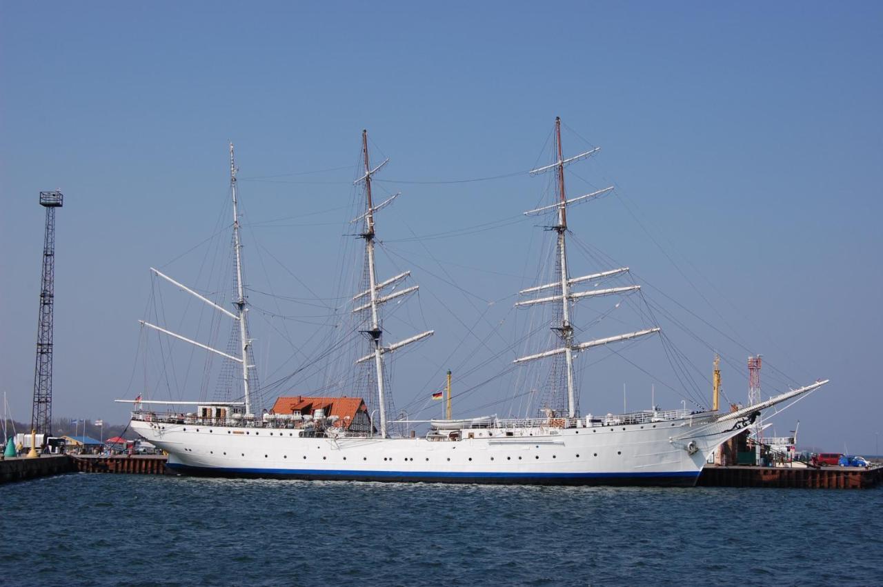 Zum Goldenen Anker Aparthotel Щралзунд Екстериор снимка