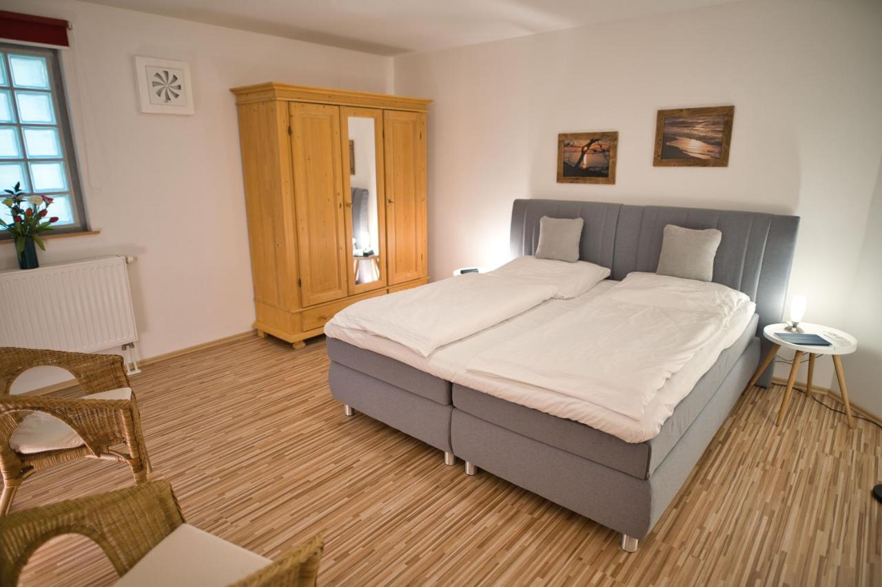 Zum Goldenen Anker Aparthotel Щралзунд Екстериор снимка