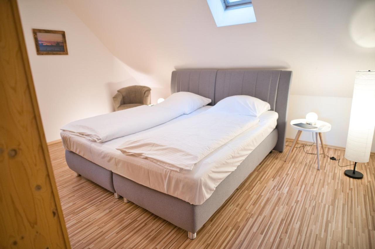 Zum Goldenen Anker Aparthotel Щралзунд Екстериор снимка