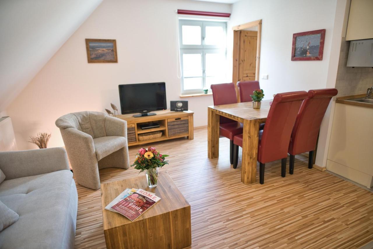 Zum Goldenen Anker Aparthotel Щралзунд Екстериор снимка